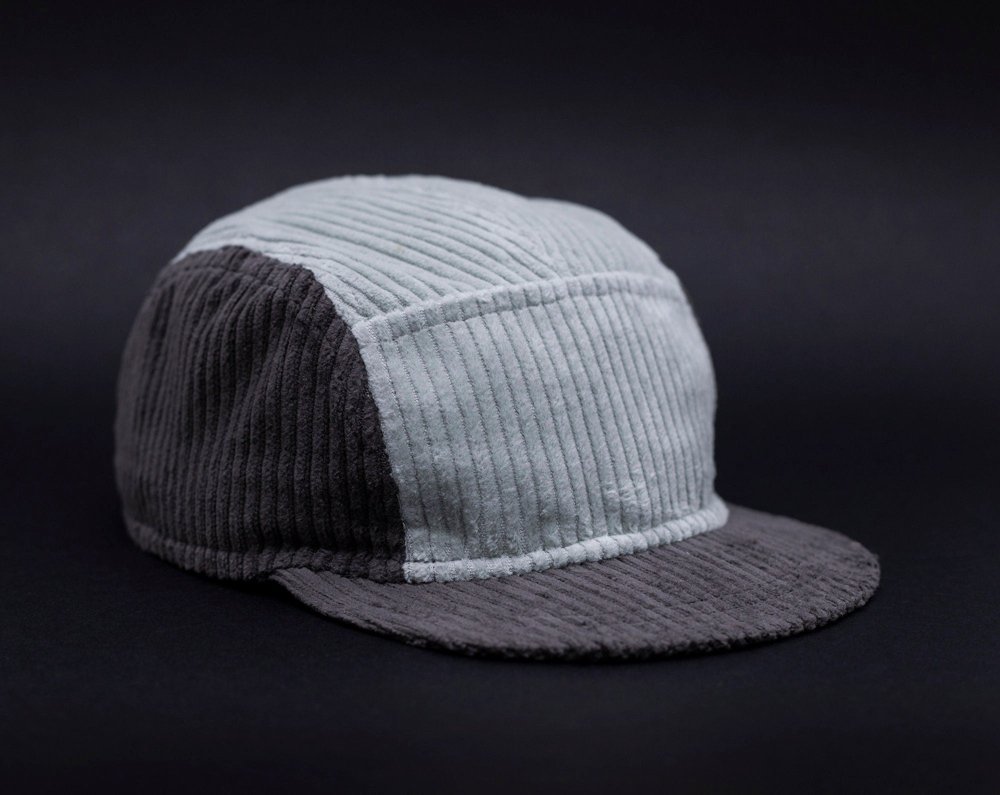 Handcrafted 5 panel cap with short and soft brim