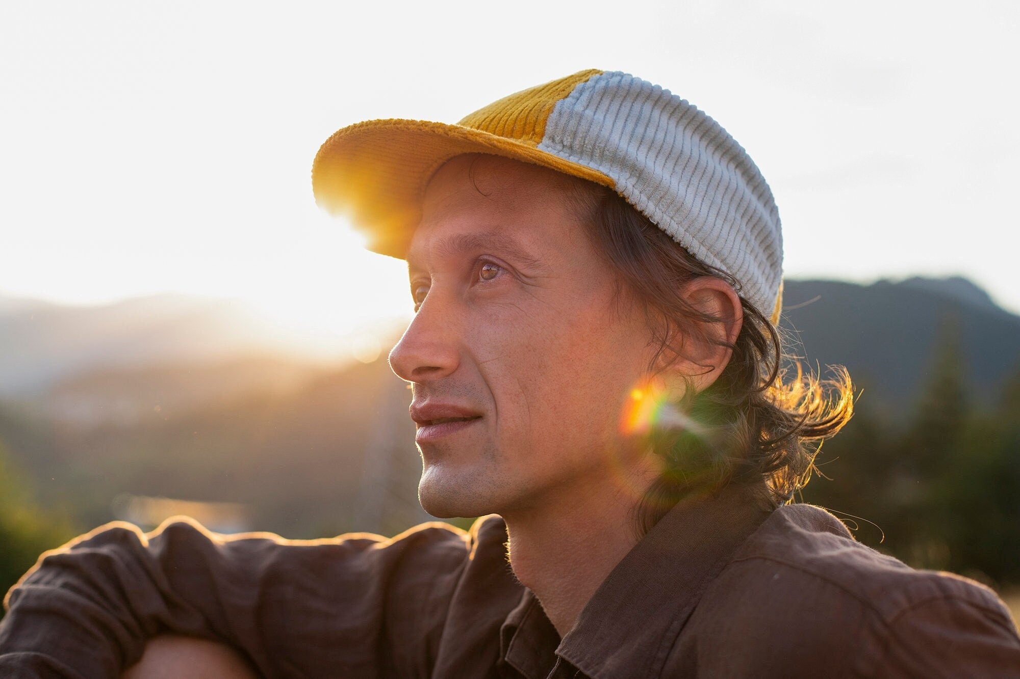 Handcrafted 5 panel cap with short and soft brim