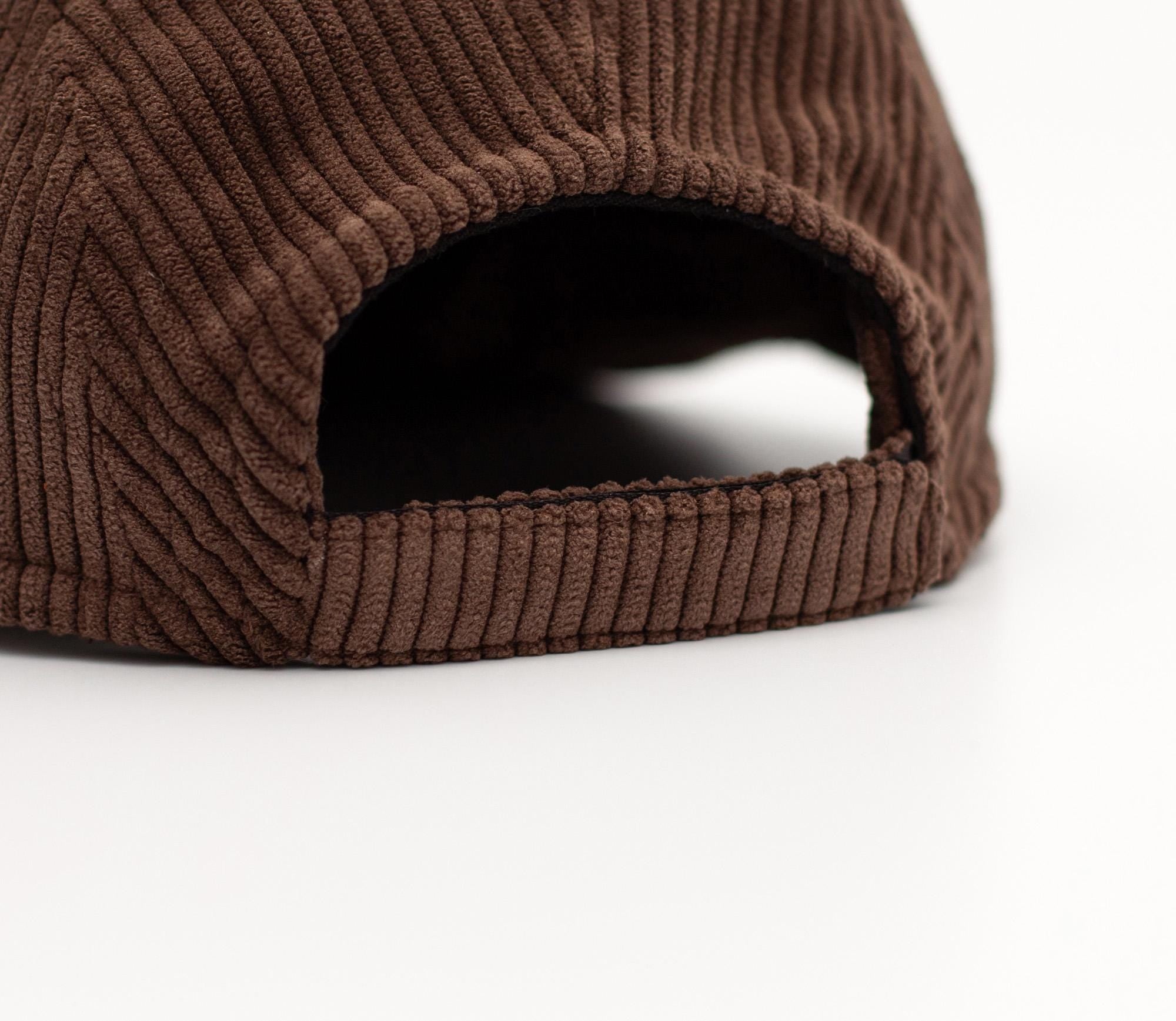 Handcrafted 5 panel cap with short and soft brim